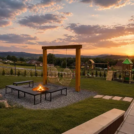 Chalet Leo - Luxury Wellness In The Krkonose Mountains Žacléř