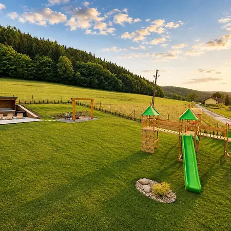 Leo - Luxury Wellness In The Krkonose Mountains Chalet